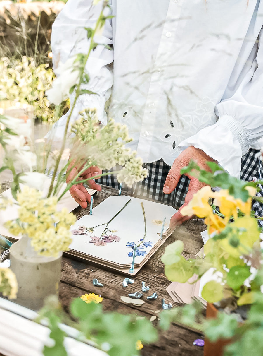 Presse à fleurs - motif vigne