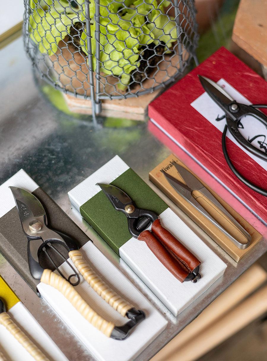 Mini sécateur japonais forgé