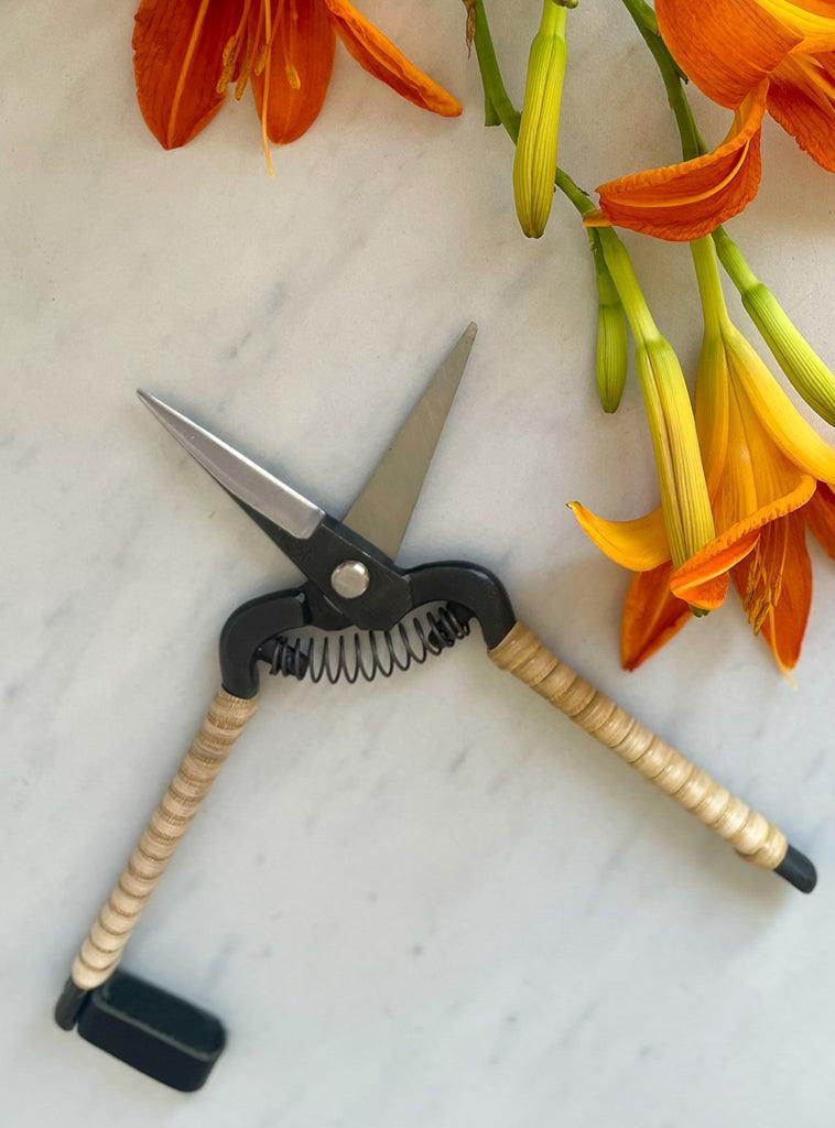 Sécateur fin japonais forgé - poignées en rotin