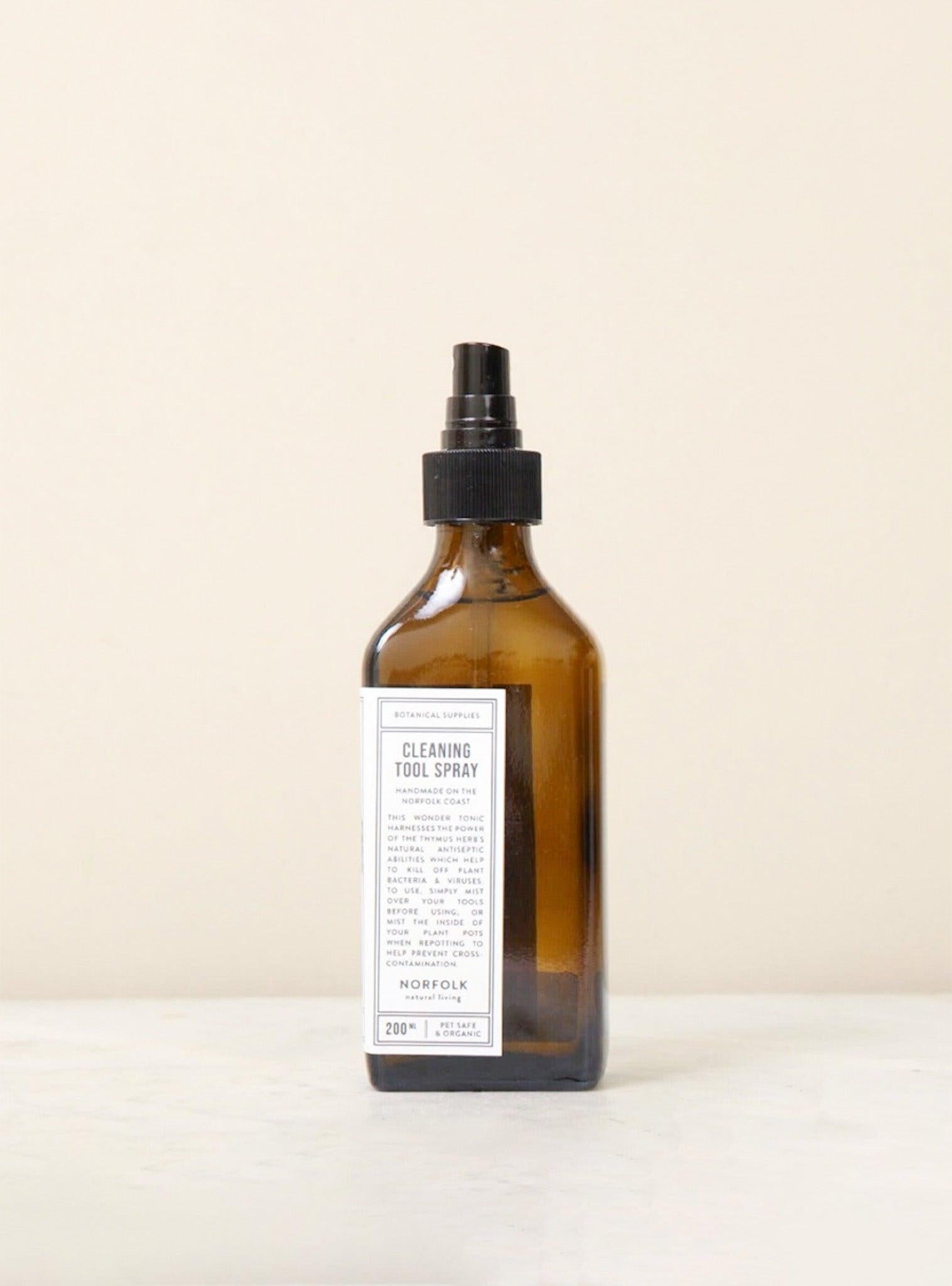 Spray nettoyant pour outils de jardinage