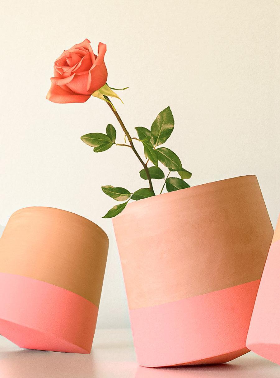 Spinning Top Handmade Terracotta Pot - Pink