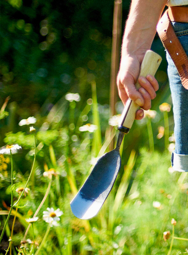 Gamme Natur'elle : des outils de jardinage au féminin