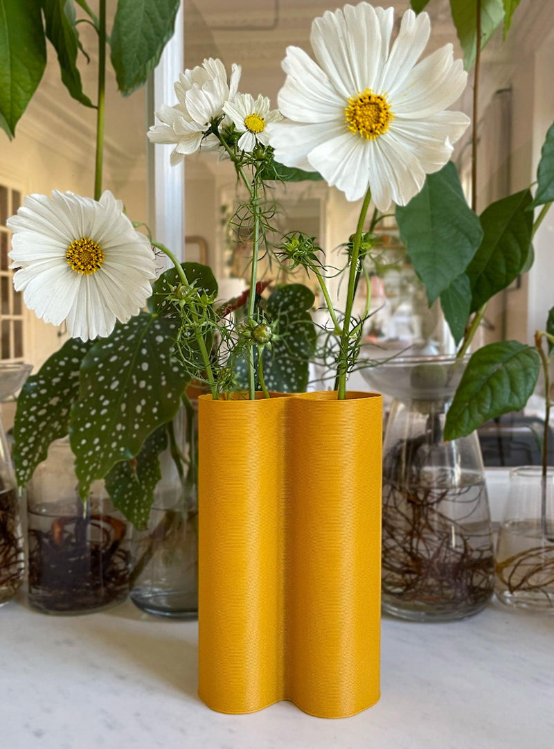 Wavy Vase - Ocher