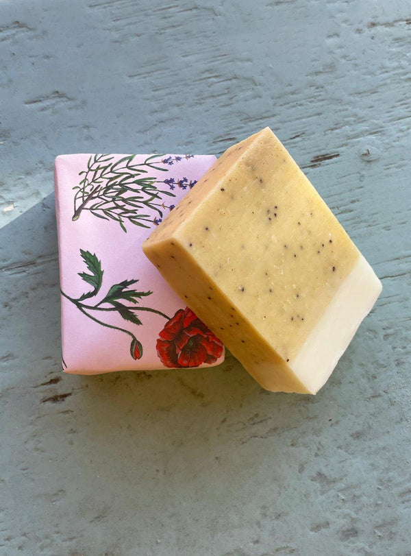 Savon exfoliant aux graines de pavot